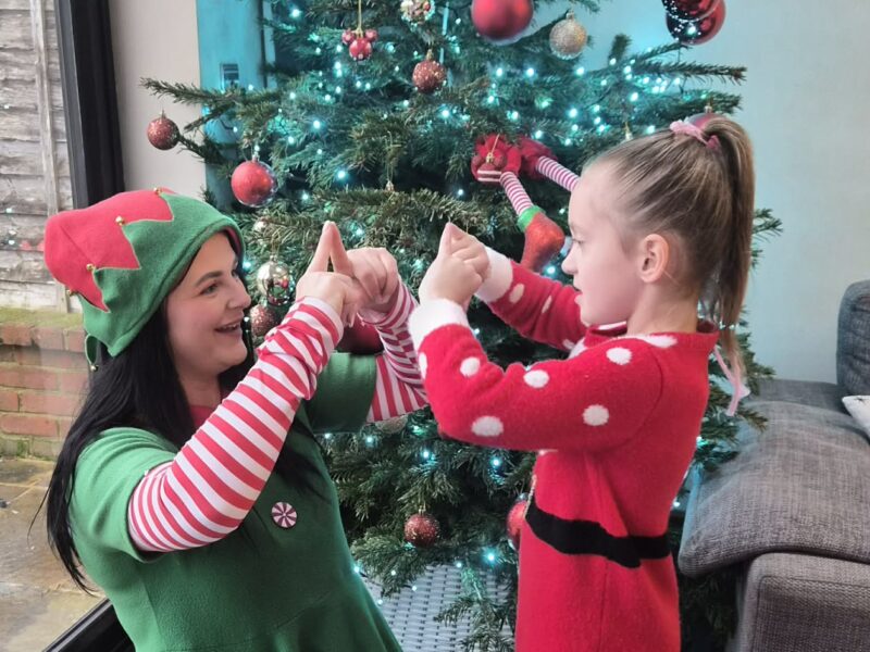 Childrens party entertainer for ages 4-13